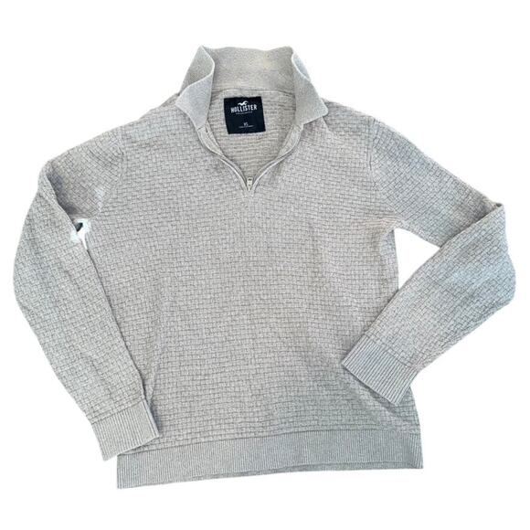 Hollister Men's 1/4 Zip Pullover Sweater size XS Mens/‎ S-M Womens - Picture 1 of 3